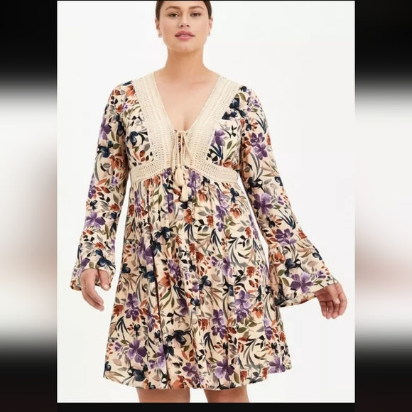 Torrid Mini Gauze Lace-Up Skater Dress Floral Print Circular Flounce Sleeves 3x - Picture 1 of 15